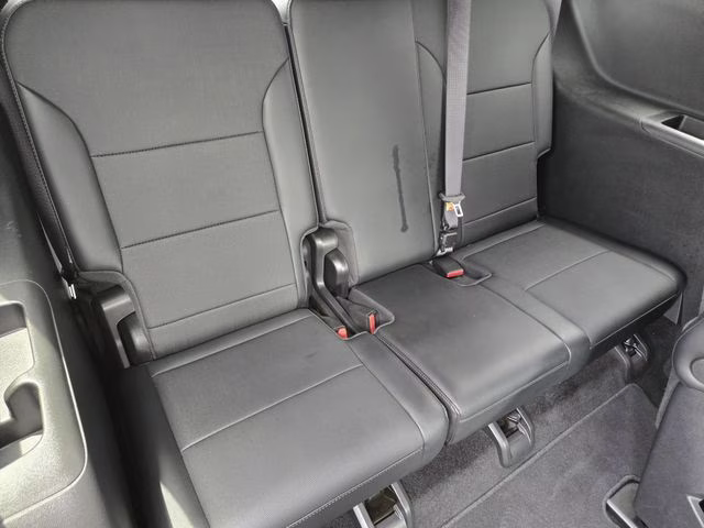 2025 Ebony Twilight Metallic Buick Enclave Preferred FWD SUV