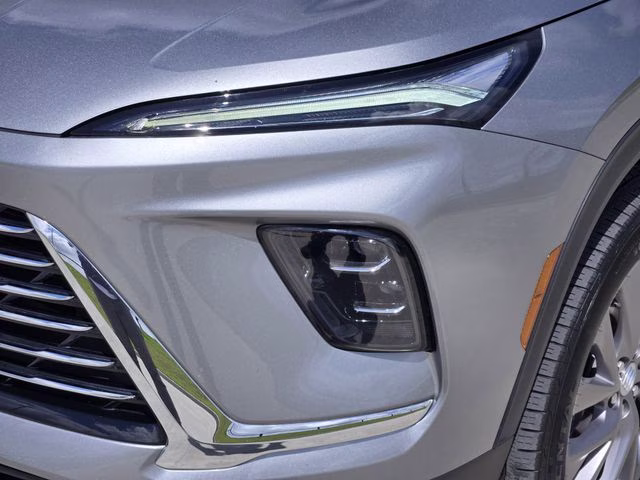 2025 Moonstone Gray Metallic Buick Enclave Preferred FWD SUV