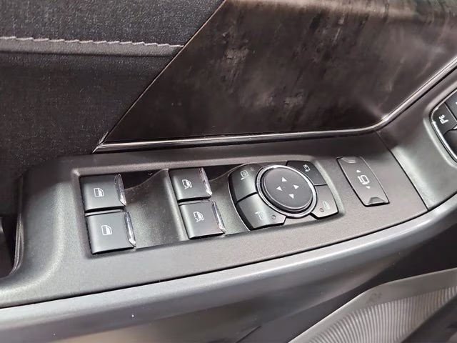 2023 Agate Black Metallic Ford F-150 Lariat 4X4 Truck