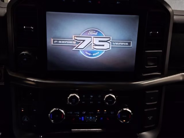 2023 Agate Black Metallic Ford F-150 Lariat 4X4 Truck