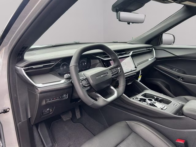 2026 Silver Zynith Clearcoat Jeep Cherokee Overland 4X4 SUV