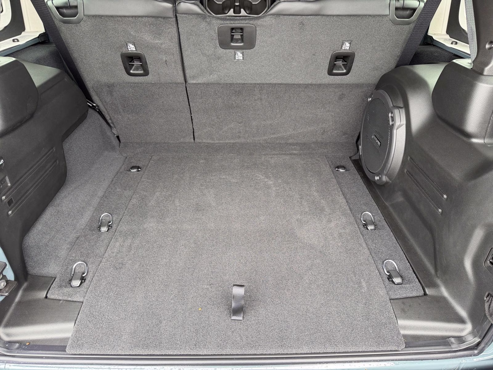 2026 Anvil Clear Coat Jeep Wrangler Rubicon X 4X4 SUV