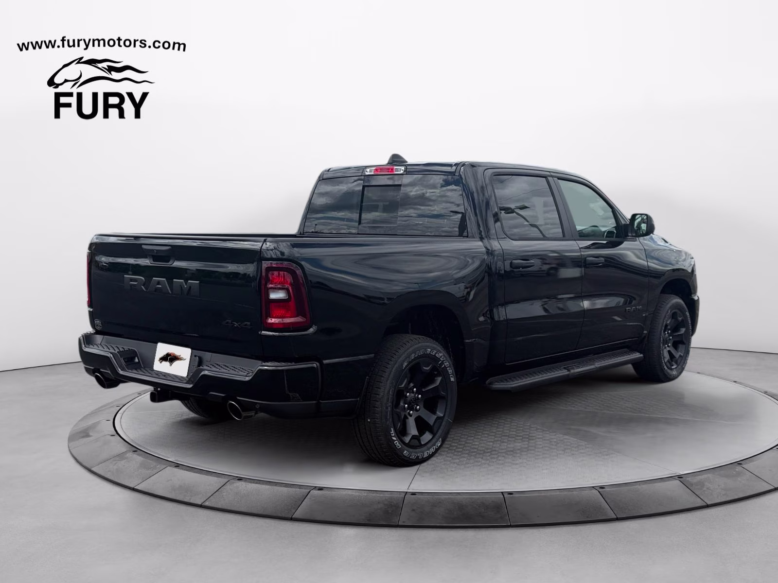 2026 Diamond Black Crystal Pearlcoat Ram 1500 4X4 Truck