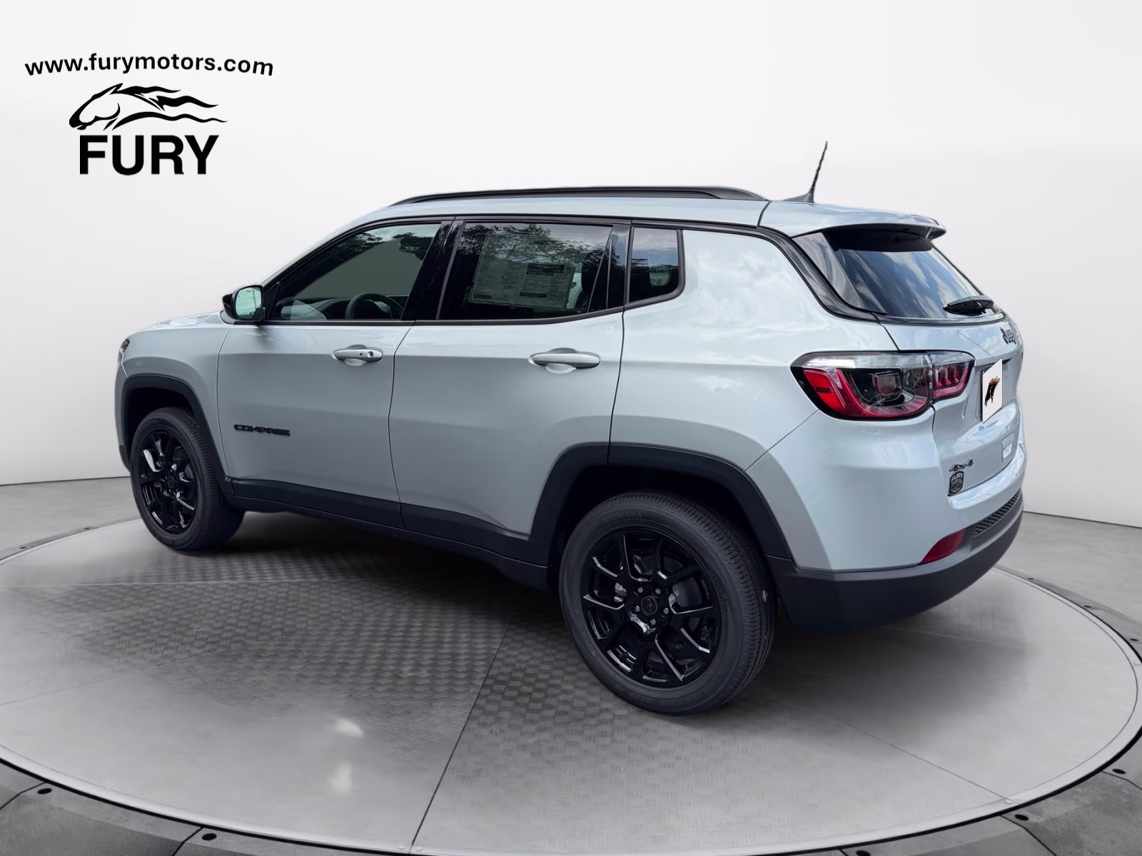 2026 Silver Zynith Metallic Clearcoat Jeep Compass Latitude 4X4 SUV