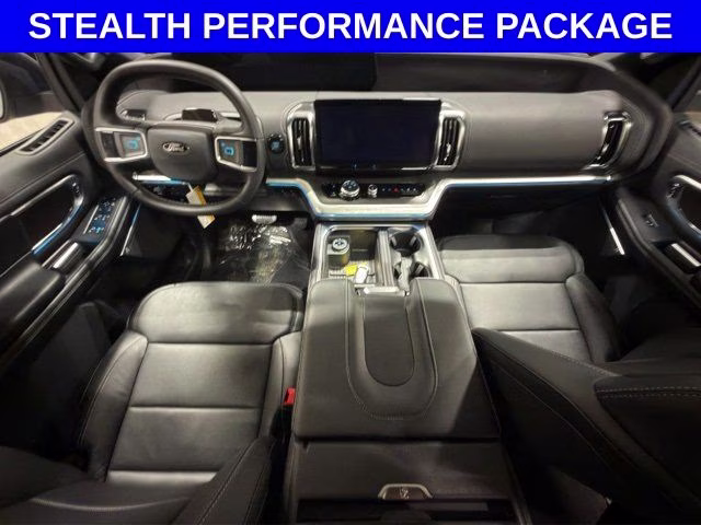 2026 Glacier Gray Metallic Tri-Coat Ford Expedition Max Platinum 4X4 SUV