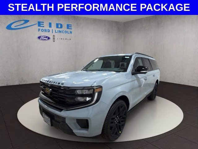 2026 Glacier Gray Metallic Tri-Coat Ford Expedition Max Platinum 4X4 SUV