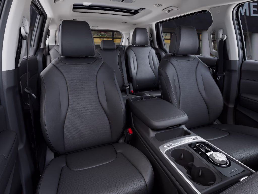 2026 Aurora Black Pearl Kia Carnival Hybrid SX Prestige FWD Van