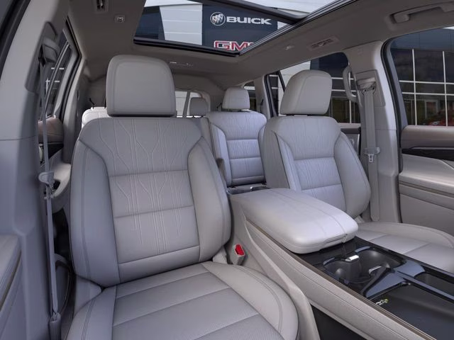 2026 Iridescent White Tricoat Buick Enclave Avenir FWD SUV