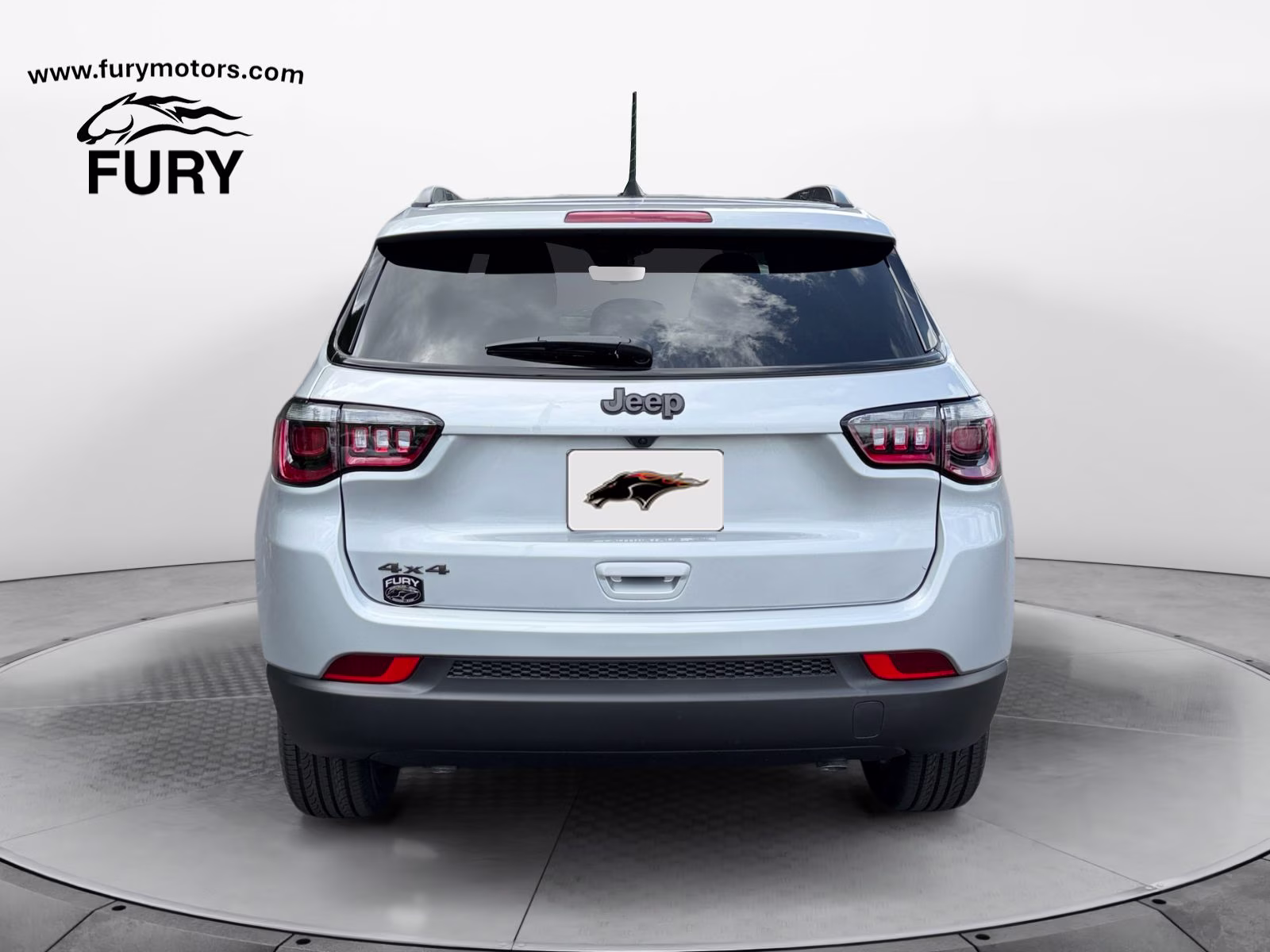 2026 Silver Zynith Metallic Clearcoat Jeep Compass Latitude 4X4 SUV