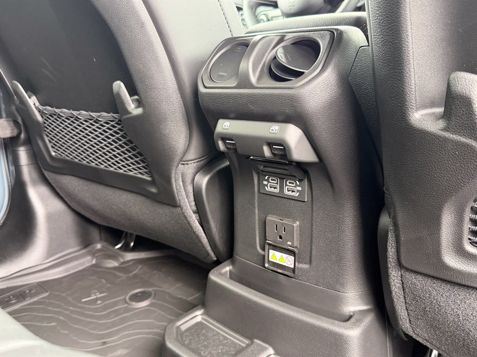2026 Anvil Clear Coat Jeep Wrangler Rubicon X 4X4 SUV