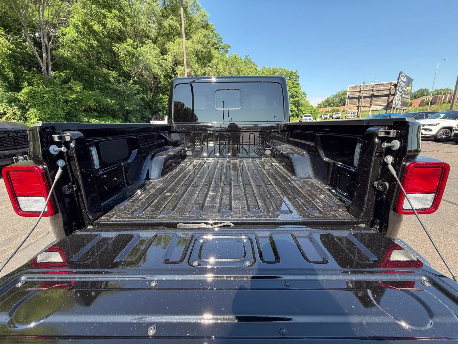 2026 Black Clearcoat Jeep Gladiator 85th Anniversary Edition 4X4 Truck