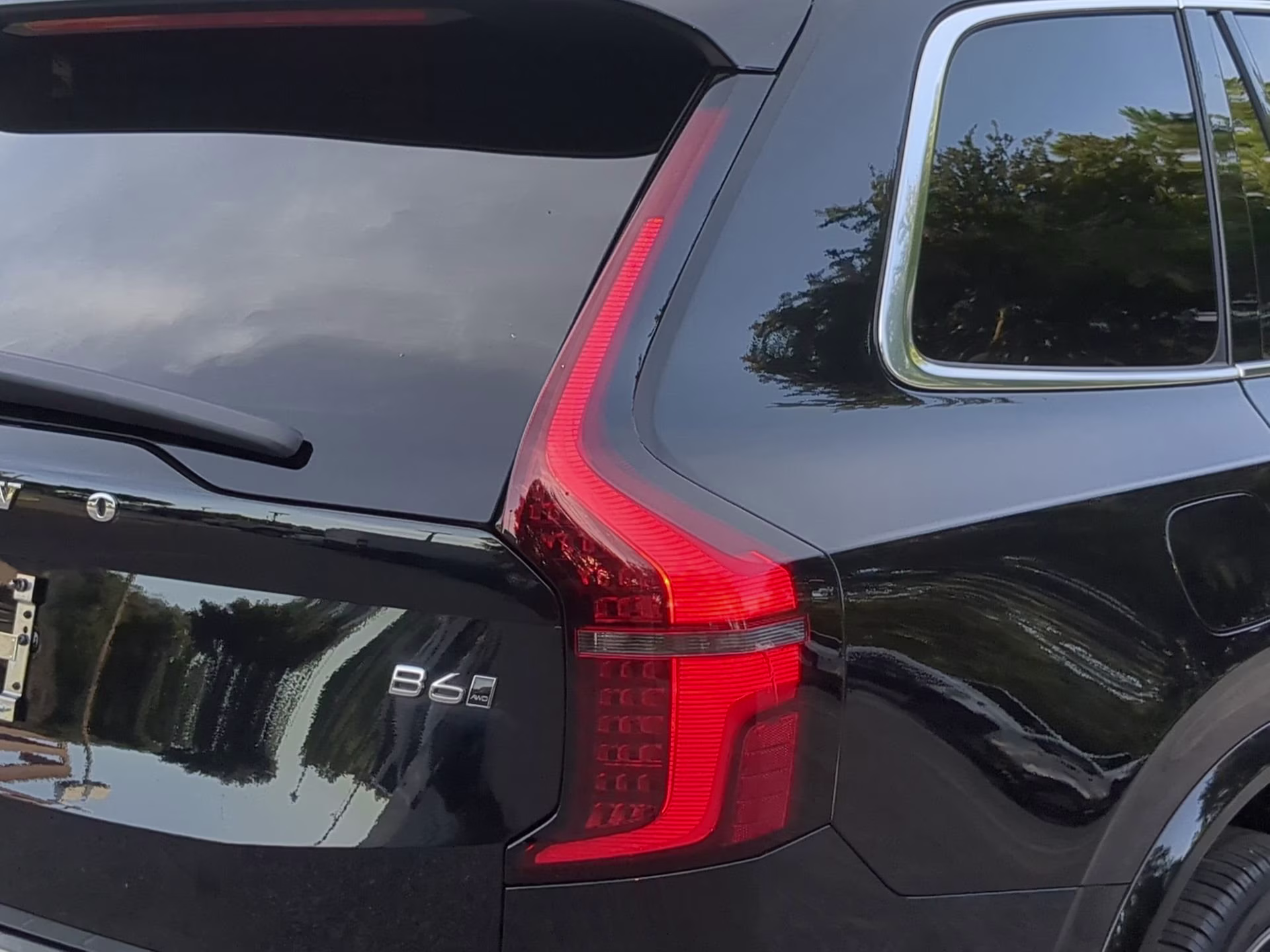 2026 Onyx Black Metallic Volvo XC90 Plus AWD SUV