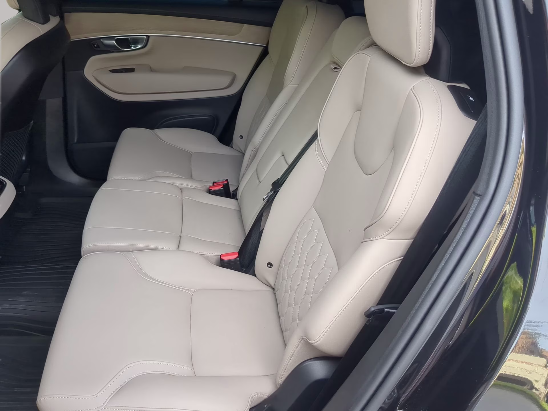 2026 Onyx Black Metallic Volvo XC90 Plus AWD SUV