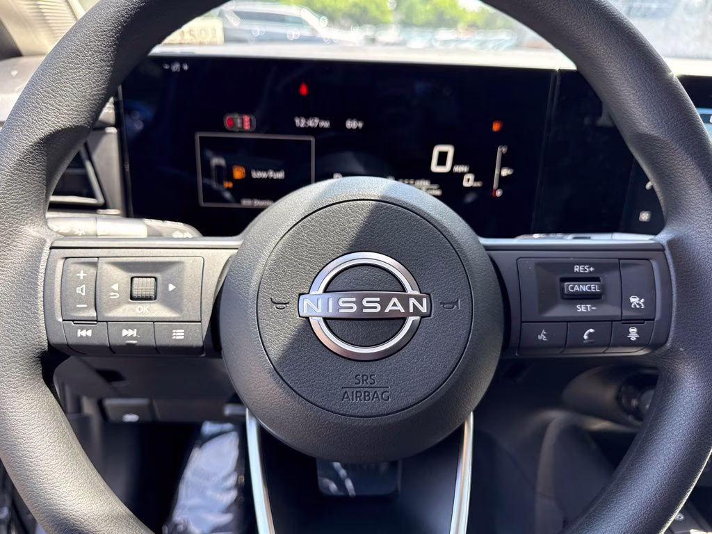 2026 Gun Metallic/Scarlet Ember Tintcoat Nissan Kicks SV AWD SUV