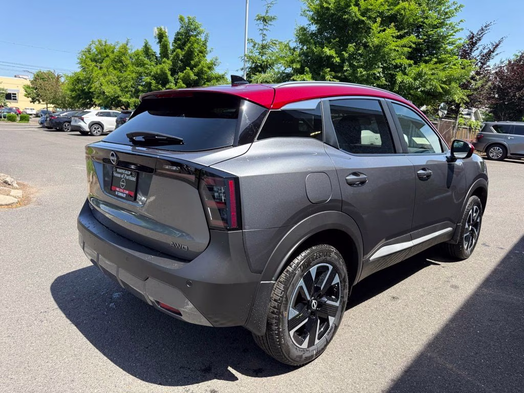 2026 Gun Metallic/Scarlet Ember Tintcoat Nissan Kicks SV AWD SUV