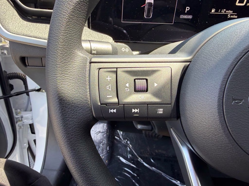 2026 Aspen White/Super Black Nissan Kicks SV AWD SUV
