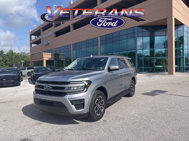 2024 Iconic Silver Metallic Ford Expedition XLT RWD SUV