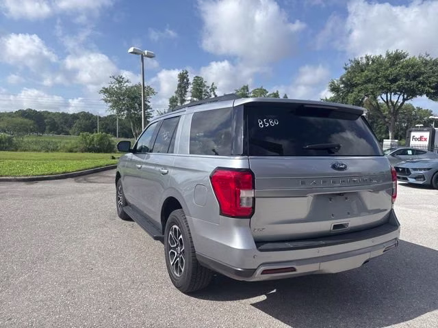 2024 Iconic Silver Metallic Ford Expedition XLT RWD SUV