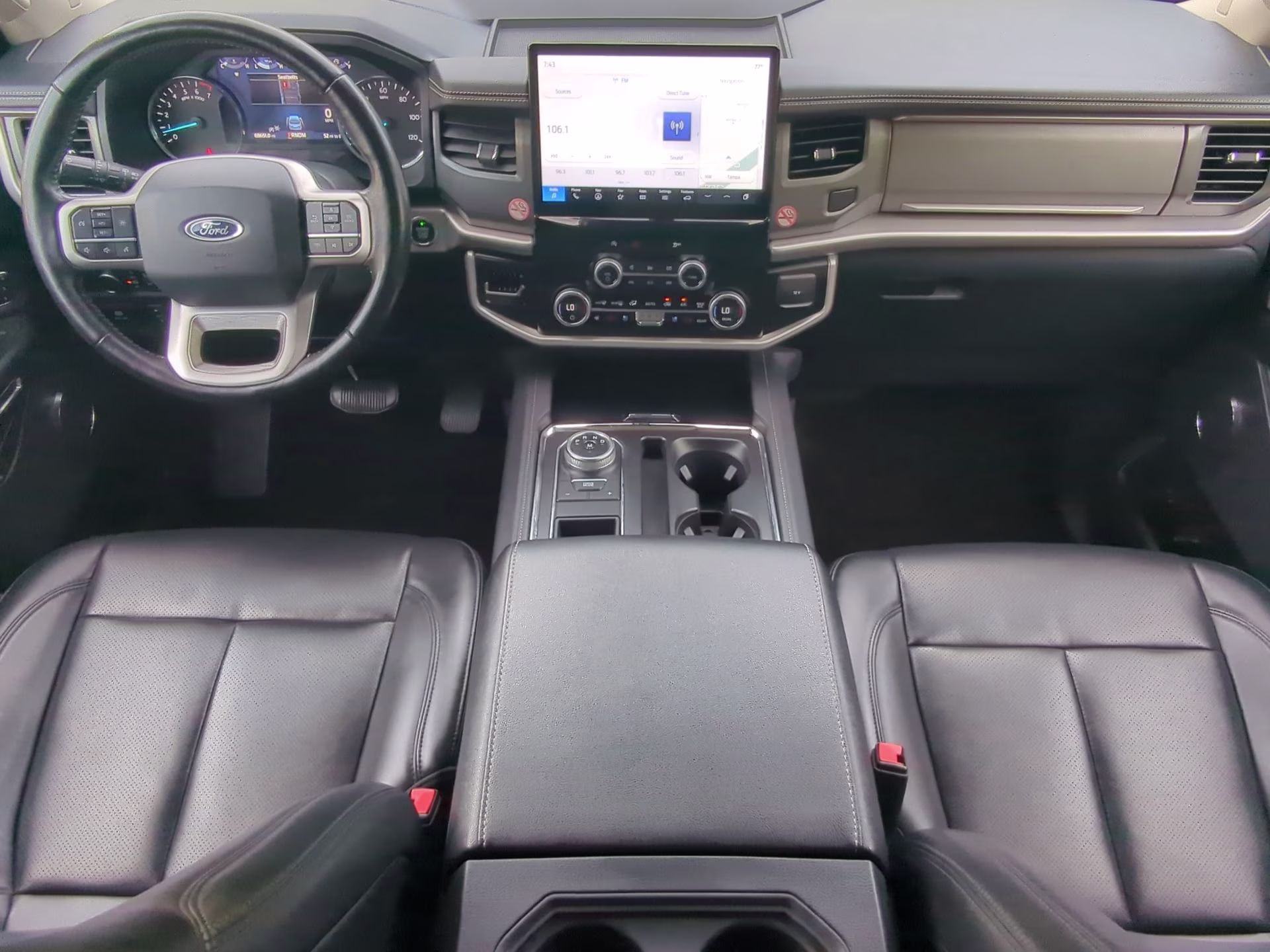 2024 Agate Black Metallic Ford Expedition XLT RWD SUV