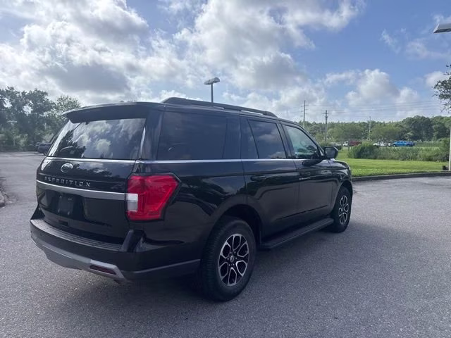 2024 Agate Black Metallic Ford Expedition XLT RWD SUV