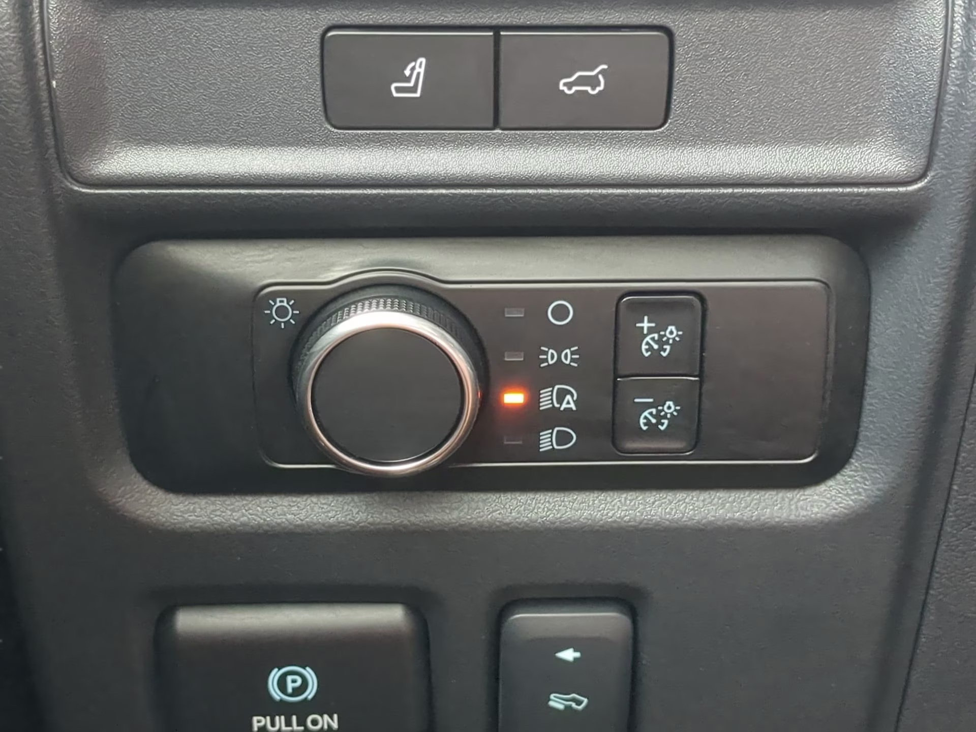 2024 Agate Black Metallic Ford Expedition XLT RWD SUV