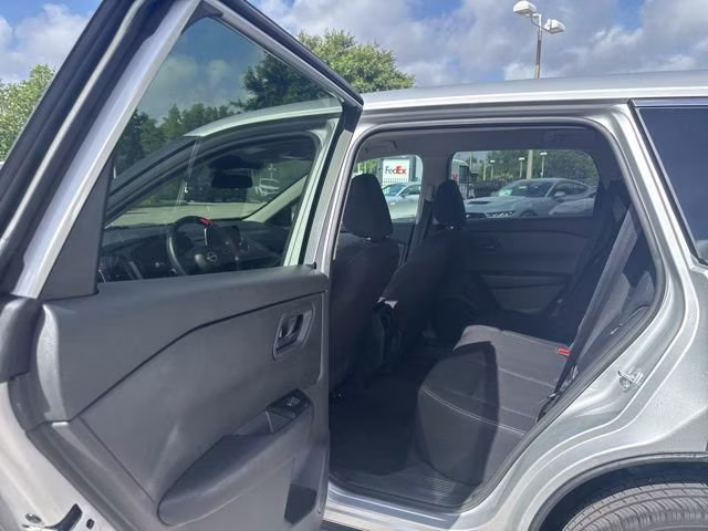 2024 Brilliant Silver Metallic Nissan Rogue S FWD SUV