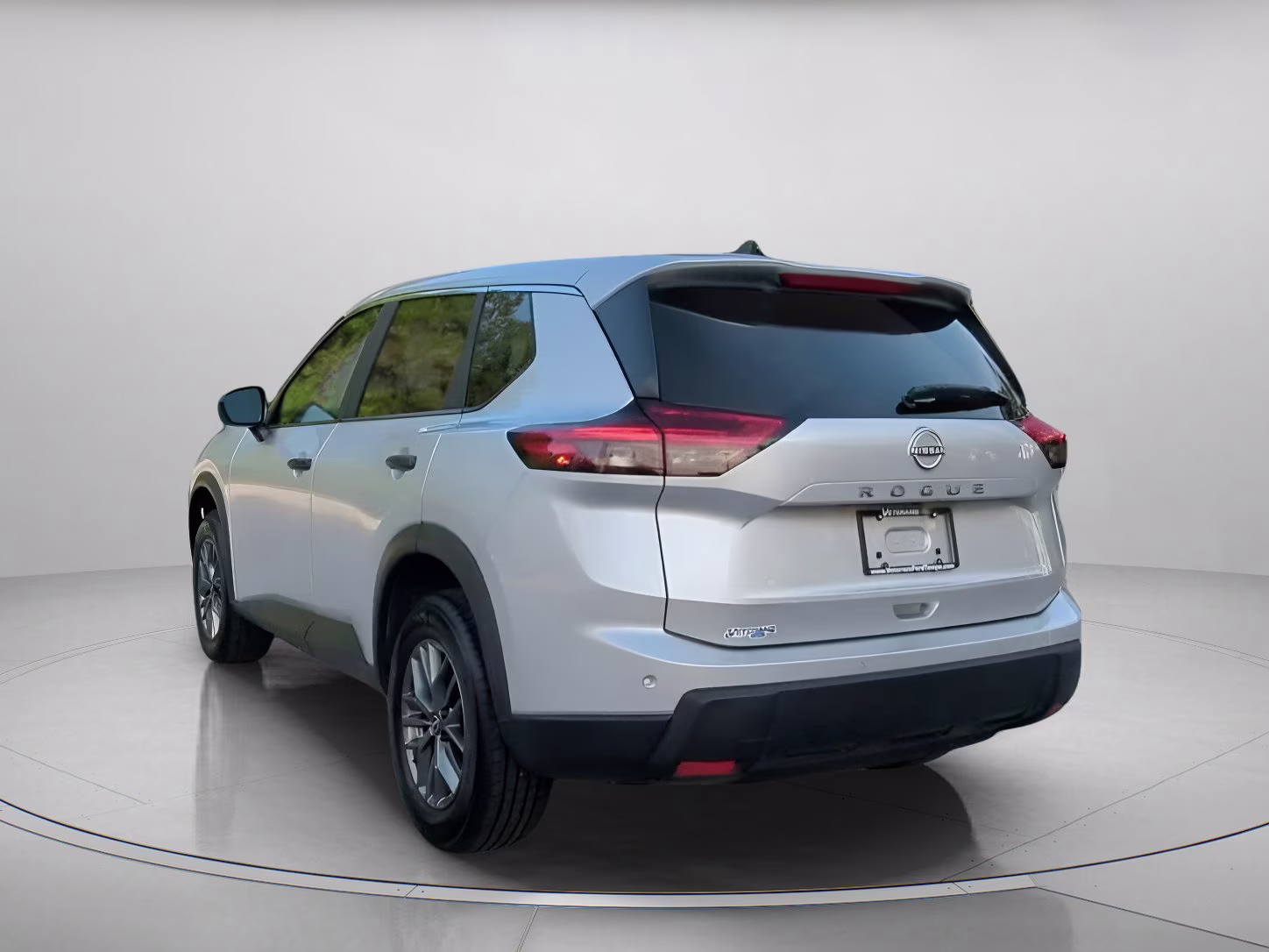 2024 Brilliant Silver Metallic Nissan Rogue S FWD SUV