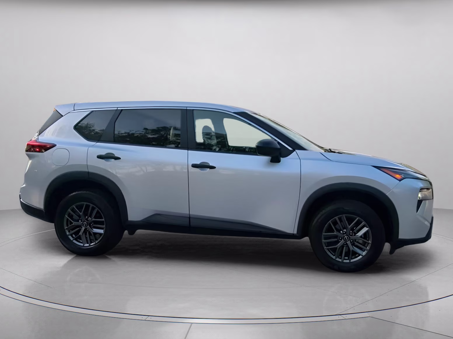 2024 Brilliant Silver Metallic Nissan Rogue S FWD SUV