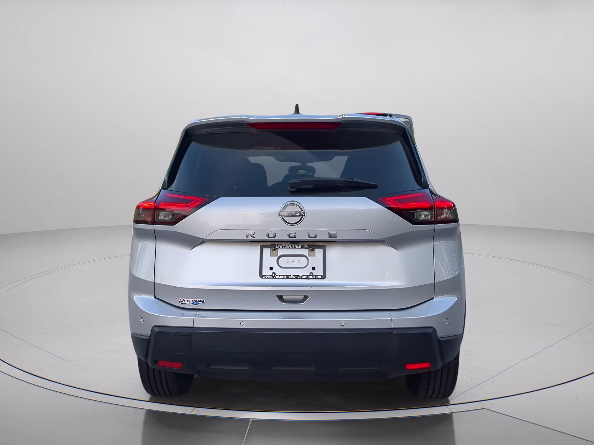 2024 Brilliant Silver Metallic Nissan Rogue S FWD SUV