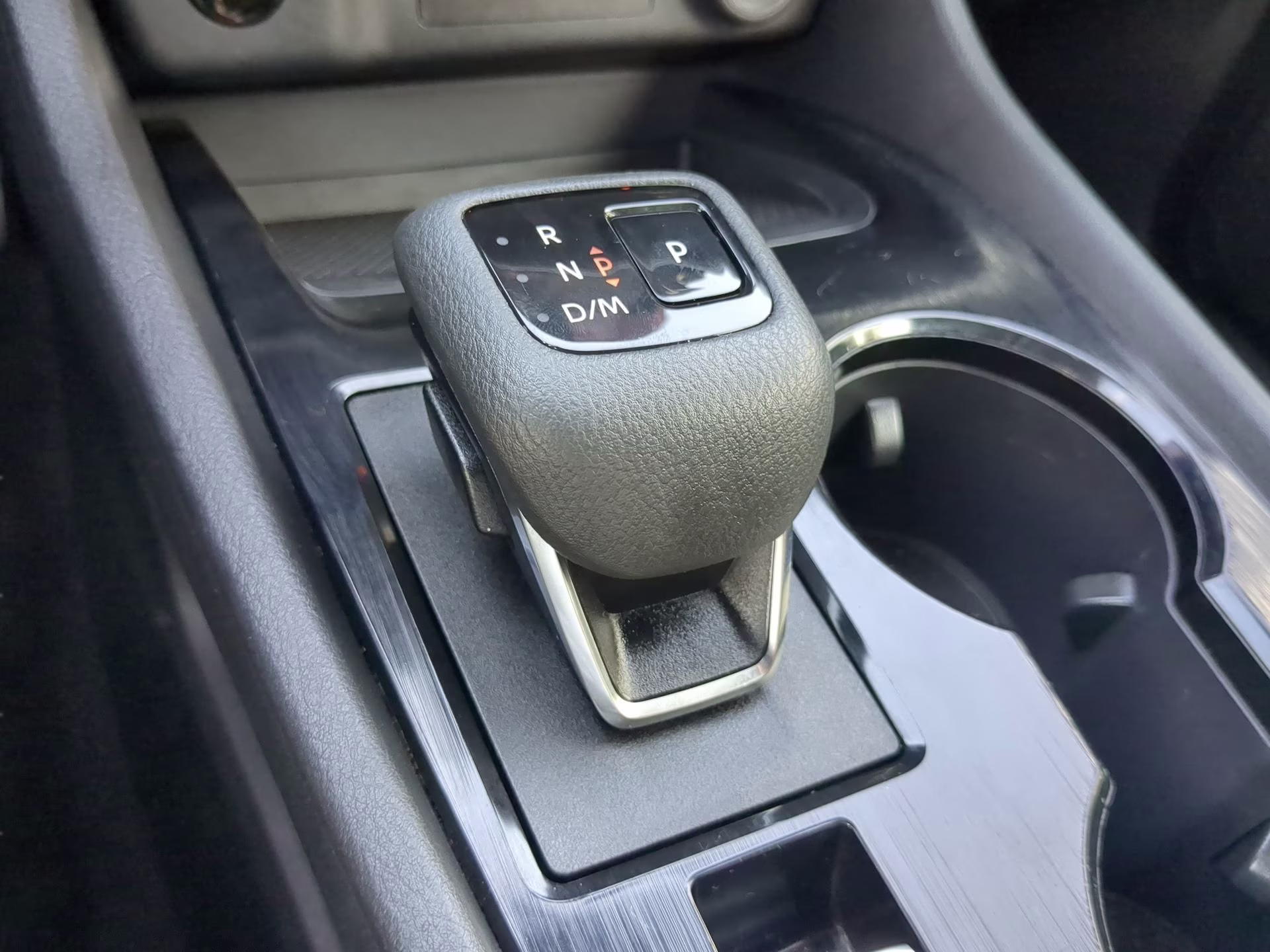 2024 Brilliant Silver Metallic Nissan Rogue S FWD SUV