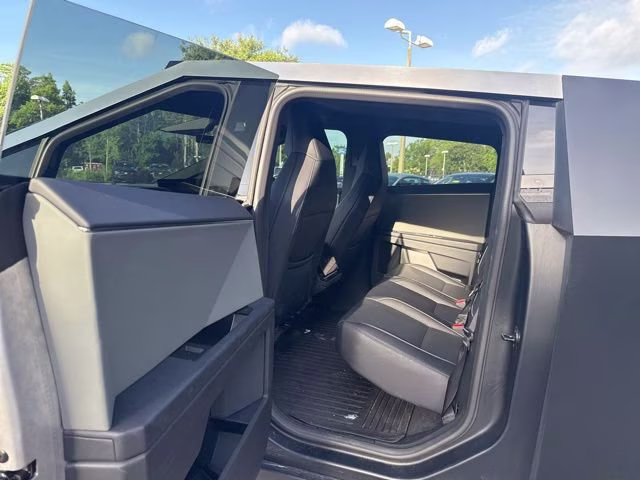 2024 Stainless Steel Tesla Cybertruck Cyberbeast Crew Cab Pickup AWD Truck