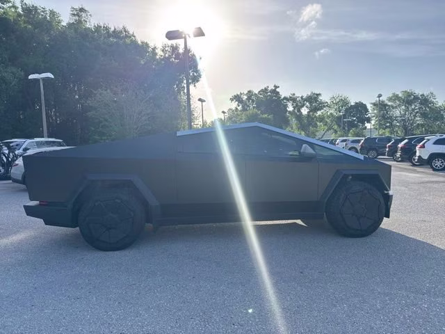2024 Stainless Steel Tesla Cybertruck Cyberbeast Crew Cab Pickup AWD Truck