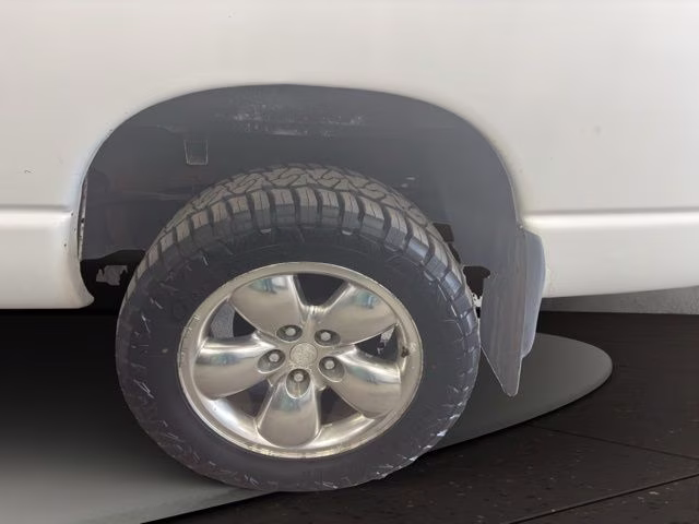 2002 Bright White Clearcoat Dodge Ram 1500 SLT 4X4 Truck