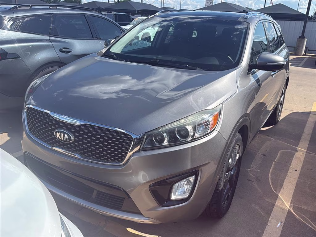 2017 Titanium Silver Kia Sorento SX V6 FWD SUV
