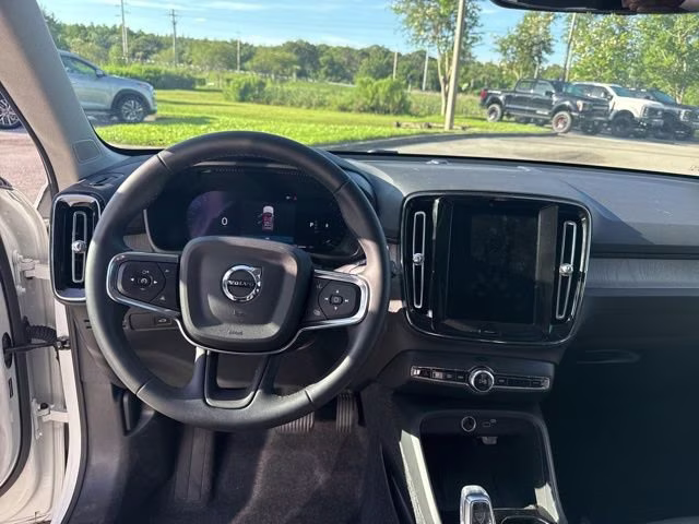 2026 Crystal White Volvo XC40 Plus AWD SUV