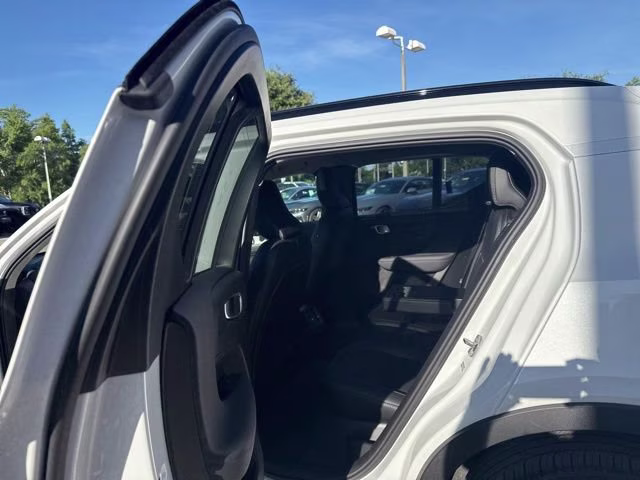 2026 Crystal White Volvo XC40 Plus AWD SUV