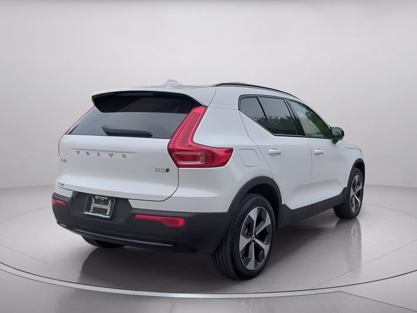 2026 Crystal White Volvo XC40 Plus AWD SUV