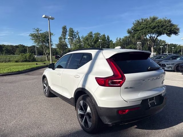 2026 Crystal White Volvo XC40 Plus AWD SUV