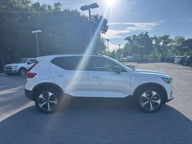 2026 Crystal White Volvo XC40 Plus AWD SUV