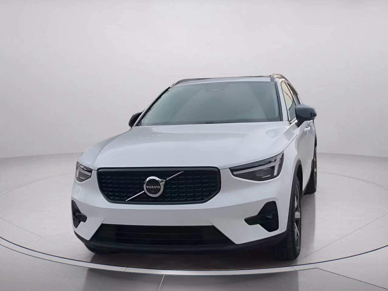 2026 Crystal White Volvo XC40 Plus AWD SUV