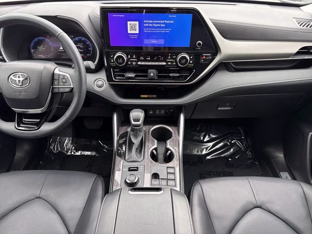 2026 Midnight Black Metallic Toyota Highlander Limited AWD SUV