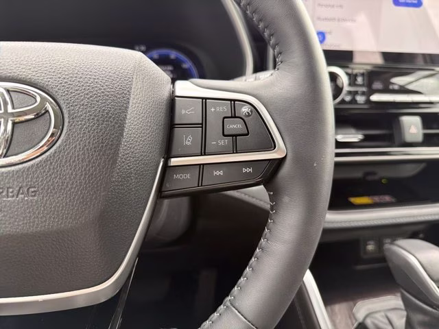 2026 Midnight Black Metallic Toyota Highlander Limited AWD SUV
