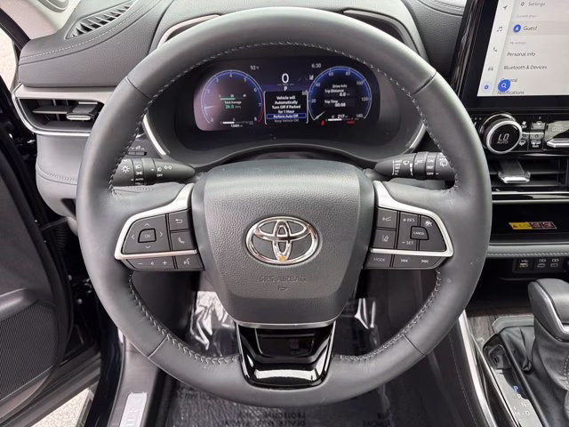 2026 Midnight Black Metallic Toyota Highlander Limited AWD SUV