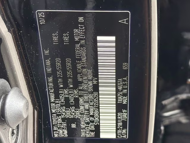 2026 Midnight Black Metallic Toyota Highlander Limited AWD SUV