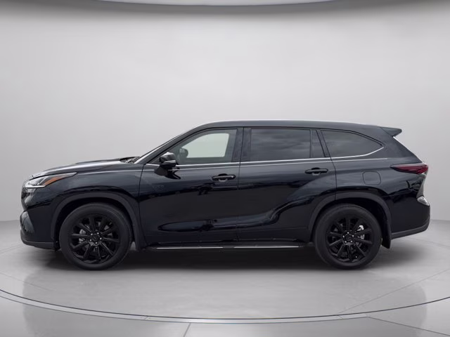 2026 Midnight Black Metallic Toyota Highlander Limited AWD SUV