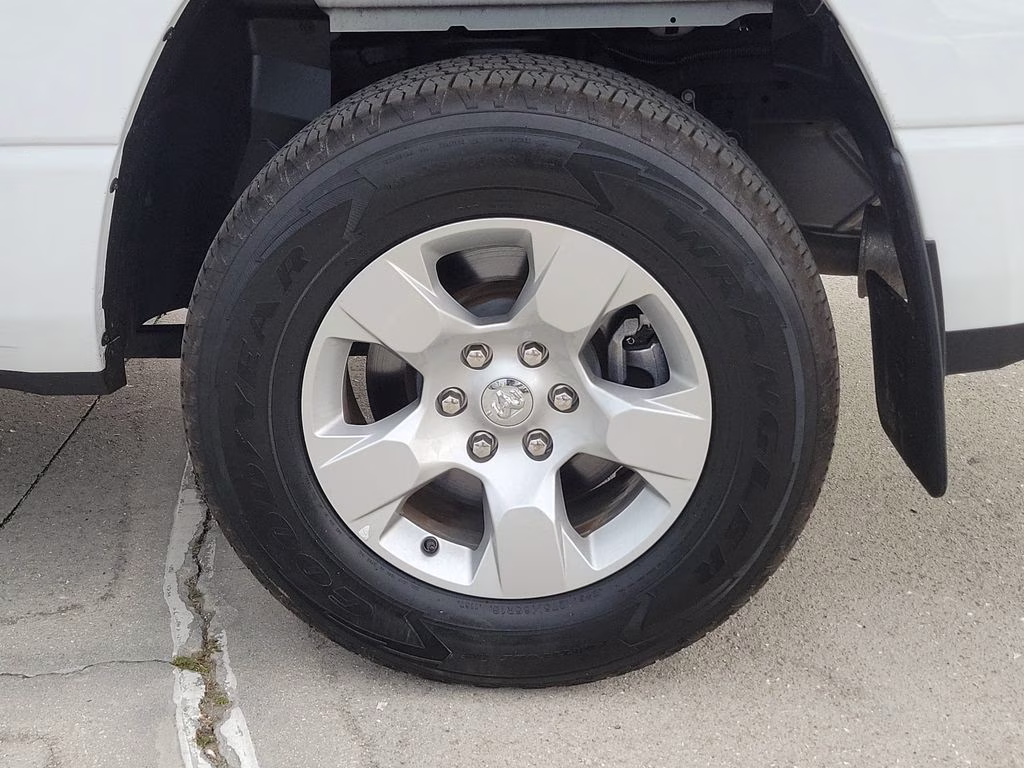 2023 Bright White Clearcoat Ram 1500 Big Horn/Lone Star RWD Truck