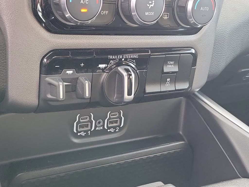 2023 Bright White Clearcoat Ram 1500 Big Horn/Lone Star RWD Truck