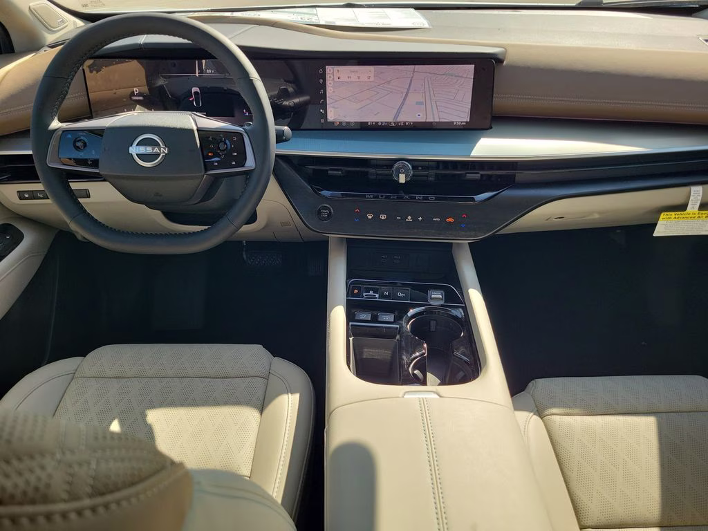 2026 Everest White Pearl/Black Nissan Murano Platinum AWD SUV