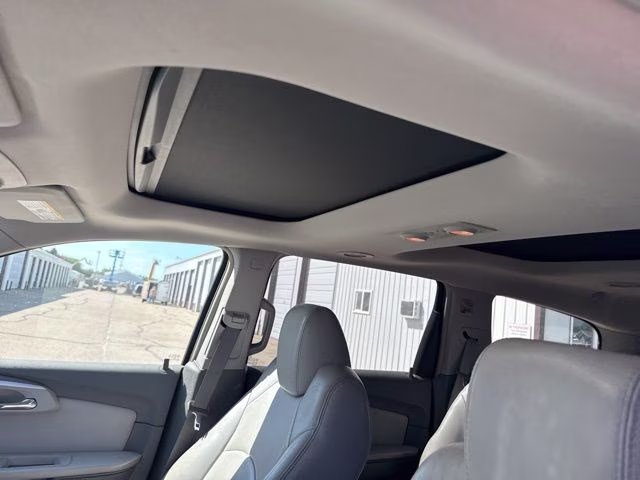 2009 Blue Chevrolet Traverse LT AWD SUV