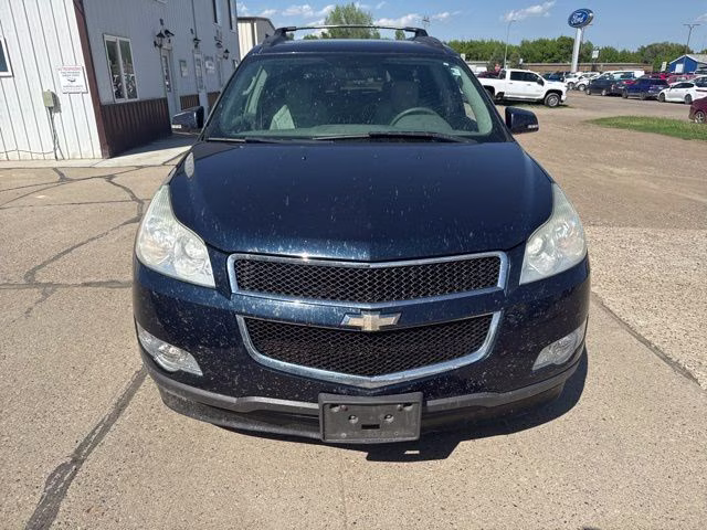 2009 Blue Chevrolet Traverse LT AWD SUV